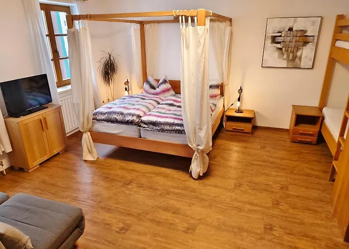 Gasthuis Heurigengasthof Prinz Krumau am Kamp